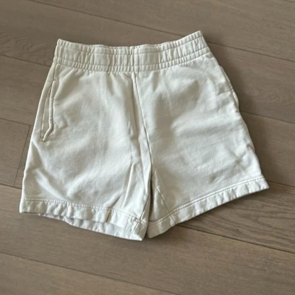 Wilfred Free high-waist sweatshorts